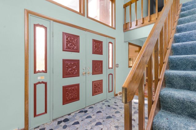 51522 Bridgewater Court, South Bend, IN 46637