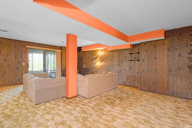 51522 Bridgewater Court, South Bend, IN 46637
