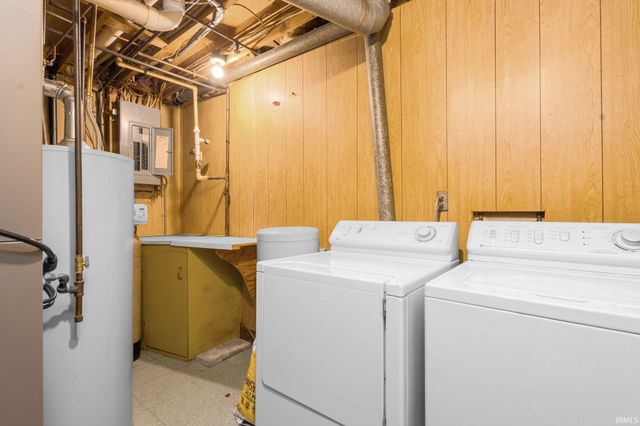 51522 Bridgewater Court, South Bend, IN 46637