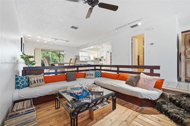 4309 Coral Springs Dr 2G, Coral Springs, FL 33065