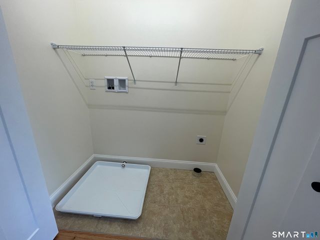 76 Wauregan Road, Canterbury, CT 06331