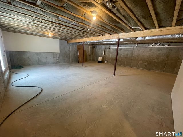 76 Wauregan Road, Canterbury, CT 06331