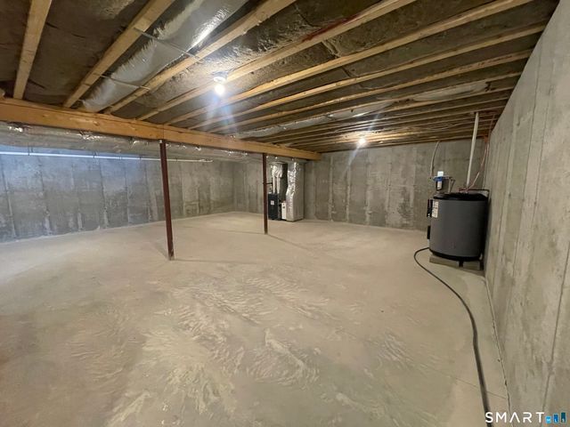 76 Wauregan Road, Canterbury, CT 06331