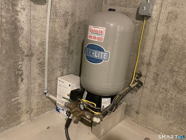 76 Wauregan Road, Canterbury, CT 06331