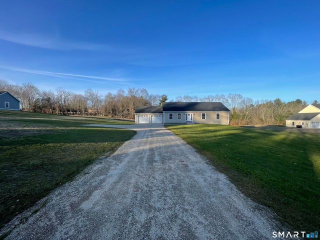 76 Wauregan Road, Canterbury, CT 06331