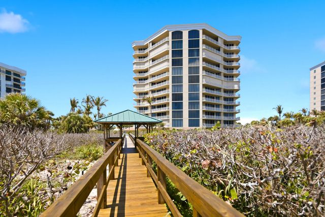 2900 N Highway, Hutchinson Island, FL 34949
