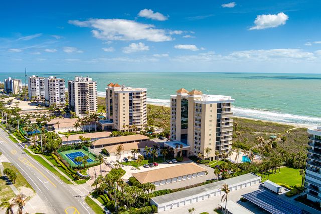 2900 N Highway, Hutchinson Island, FL 34949