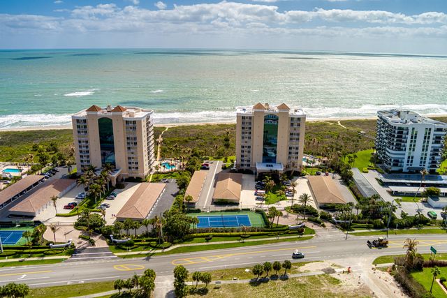 2900 N Highway, Hutchinson Island, FL 34949
