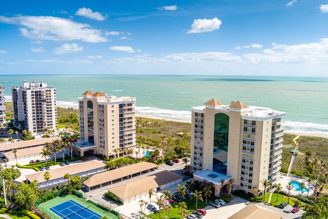 2900 N Highway, Hutchinson Island, FL 34949