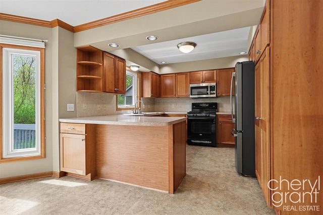 2314 Midvale Street, Grand Rapids, MI 49505