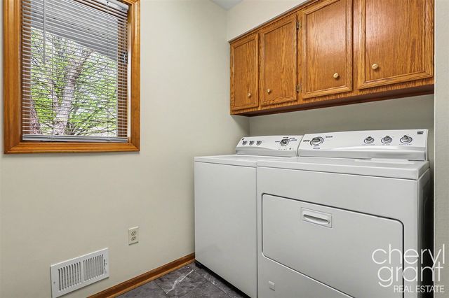 2314 Midvale Street, Grand Rapids, MI 49505