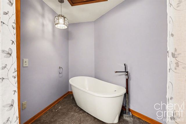 2314 Midvale Street, Grand Rapids, MI 49505