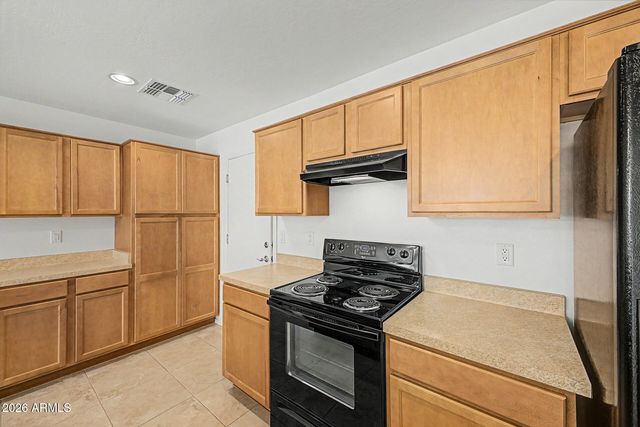 2565 E SOUTHERN Avenue 106, Mesa, AZ 85204