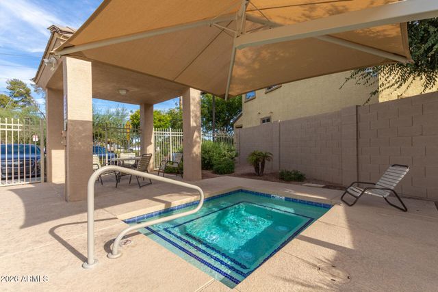 2565 E SOUTHERN Avenue 106, Mesa, AZ 85204