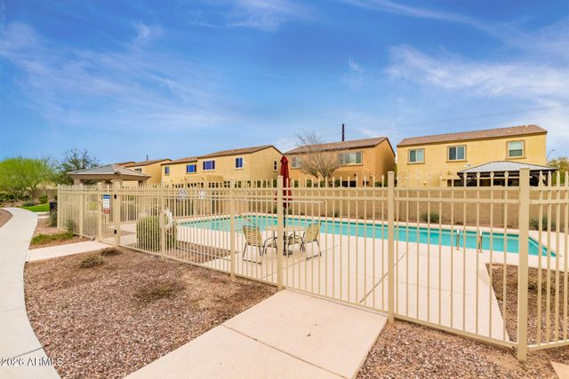 2565 E SOUTHERN Avenue 106, Mesa, AZ 85204
