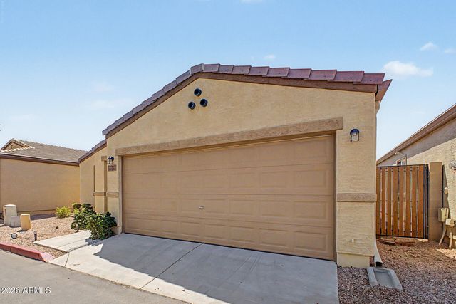 2565 E SOUTHERN Avenue 106, Mesa, AZ 85204