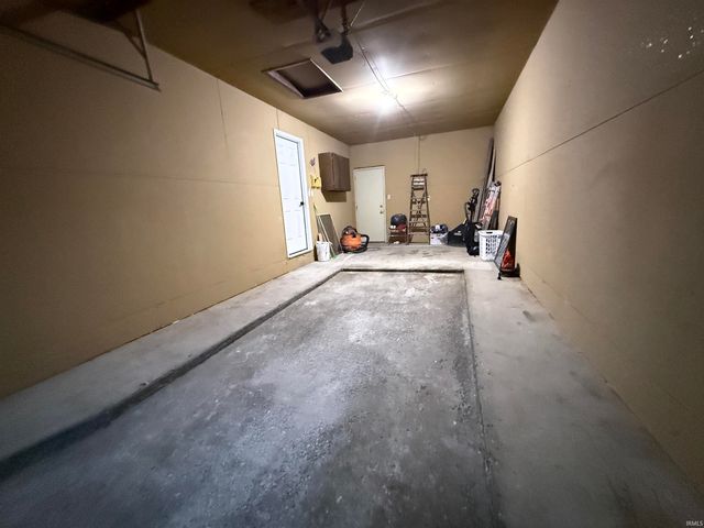 201 E Russ Avenue, Mishawaka, IN 46545