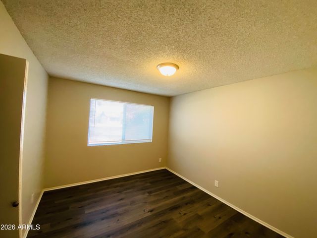 701 N COMANCHE Drive, Chandler, AZ 85224