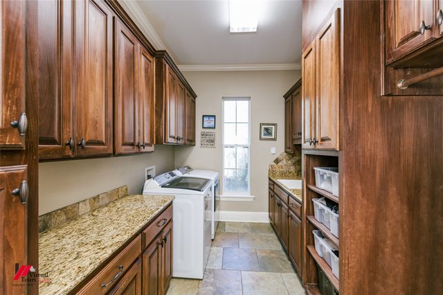 5180 Linton Cutoff Road, Benton, LA 71006