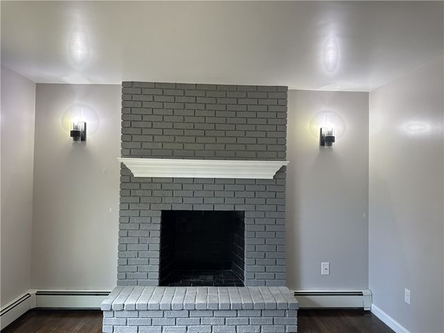 15 Baneberry Drive, Cranston, RI 02921