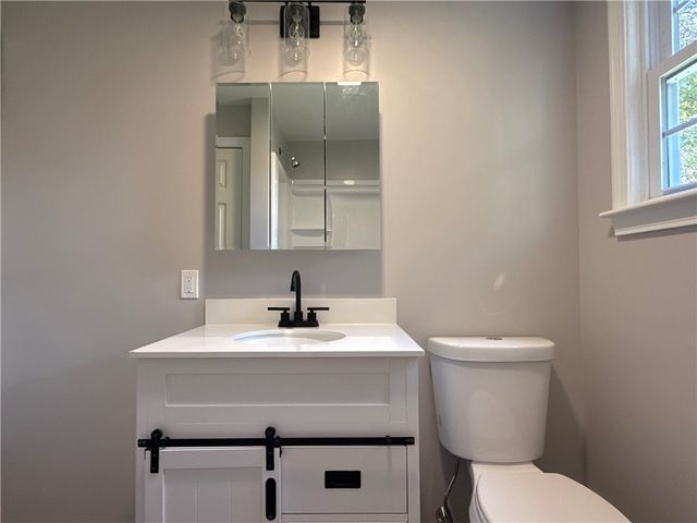 15 Baneberry Drive, Cranston, RI 02921