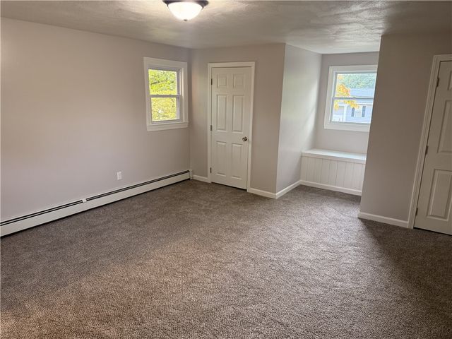 15 Baneberry Drive, Cranston, RI 02921