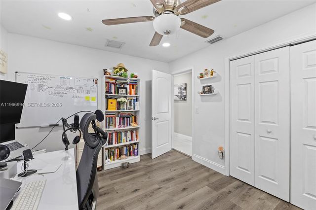 22658 SW 65th Cir, Boca Raton, FL 33428