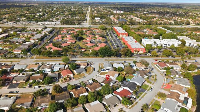 22658 SW 65th Cir, Boca Raton, FL 33428