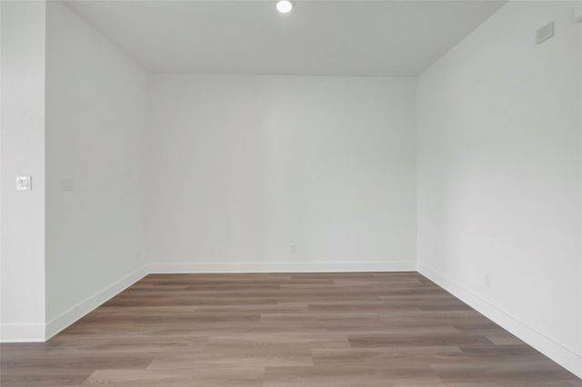 14001 Baikal Manor Drive, Santa Fe, TX 77510