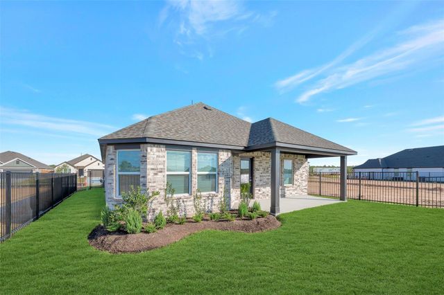 14001 Baikal Manor Drive, Santa Fe, TX 77510