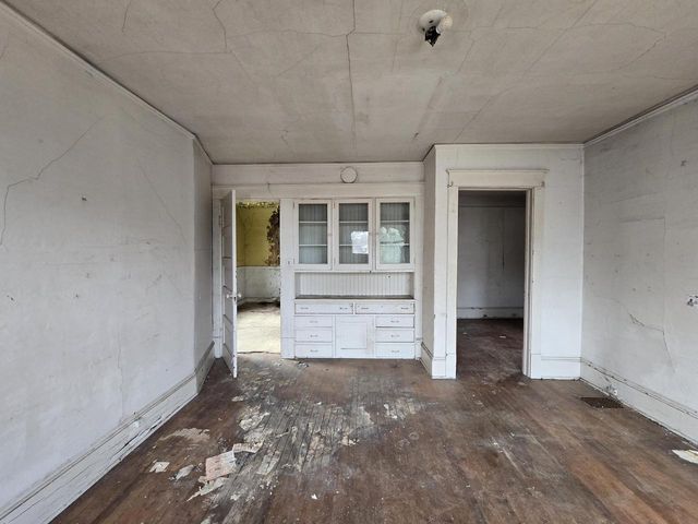 3921 N 19th PLACE, Milwaukee, WI 53206