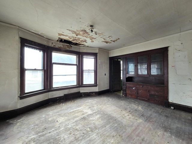 3921 N 19th PLACE, Milwaukee, WI 53206