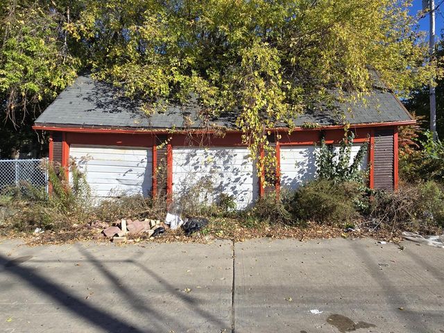 3921 N 19th PLACE, Milwaukee, WI 53206