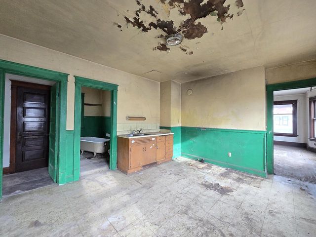 3921 N 19th PLACE, Milwaukee, WI 53206