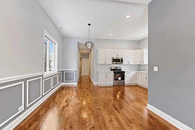 5955 W Superior Street 2, Chicago, IL 60644