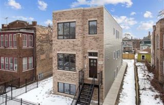5955 W Superior Street 2, Chicago, IL 60644