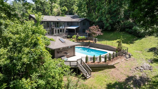 1244 Cliftee Dr, Brentwood, TN 37027