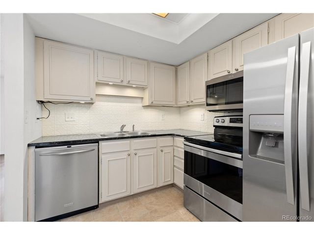 3550 S Harlan St 124, Denver, CO 80235