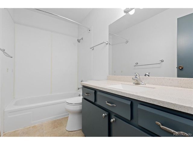 3550 S Harlan St 124, Denver, CO 80235