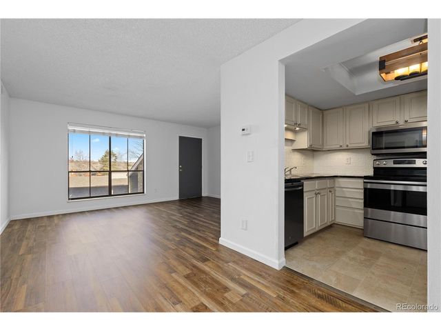 3550 S Harlan St 124, Denver, CO 80235