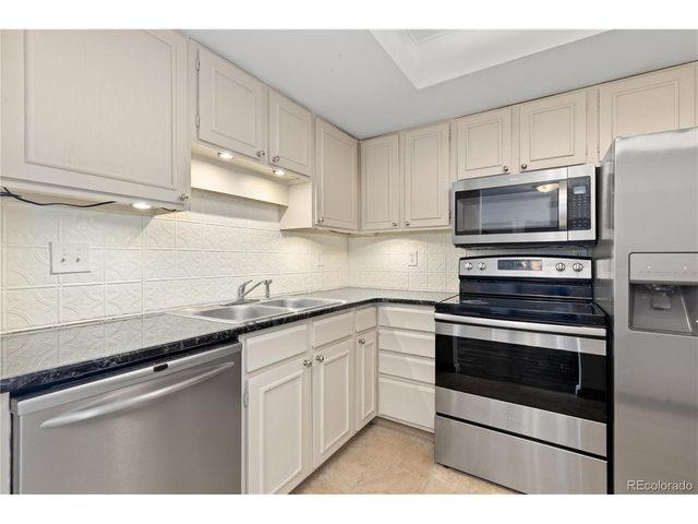 3550 S Harlan St 124, Denver, CO 80235