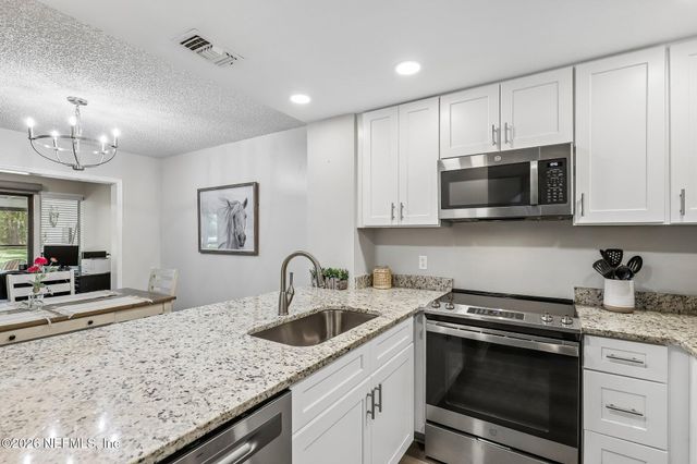 4145 QUIET CREEK Loop, Middleburg, FL 32068