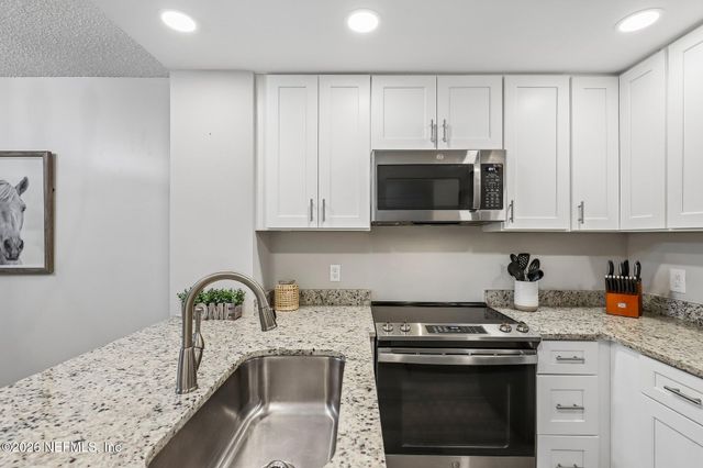 4145 QUIET CREEK Loop, Middleburg, FL 32068