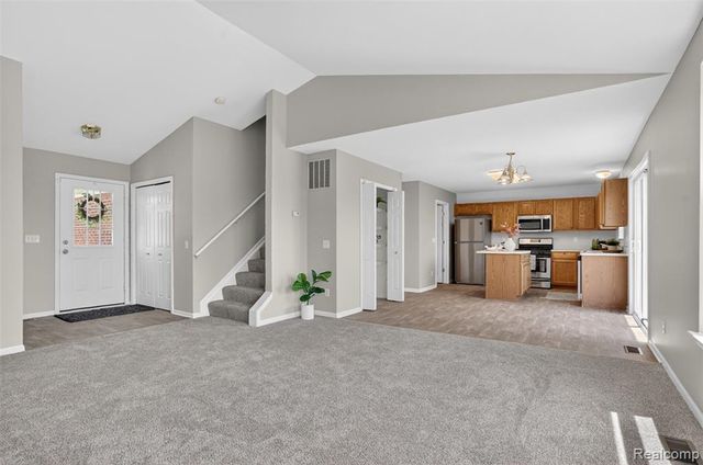 7460 Kensington Drive, Ypsilanti, MI 48197