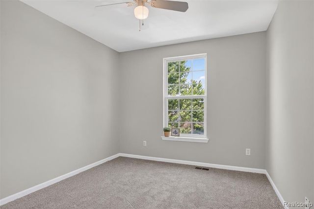 7460 Kensington Drive, Ypsilanti, MI 48197
