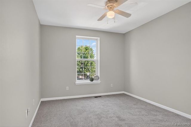 7460 Kensington Drive, Ypsilanti, MI 48197