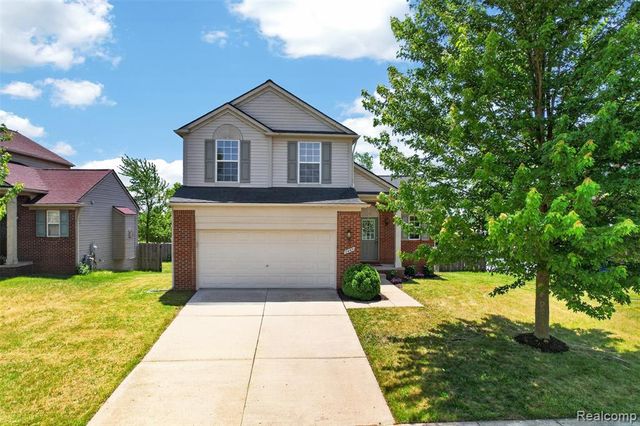 7460 Kensington Drive, Ypsilanti, MI 48197
