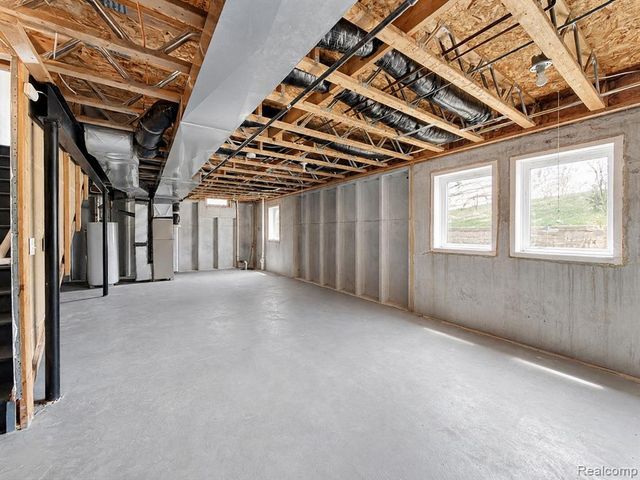 7460 Kensington Drive, Ypsilanti, MI 48197