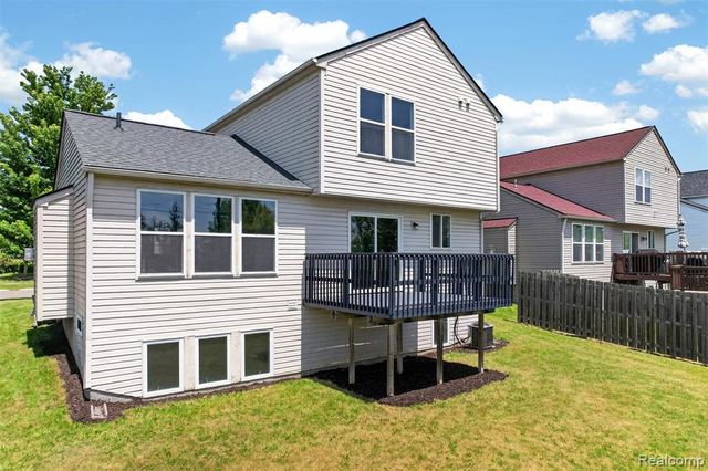 7460 Kensington Drive, Ypsilanti, MI 48197