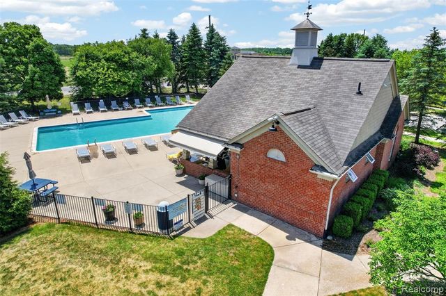 7460 Kensington Drive, Ypsilanti, MI 48197